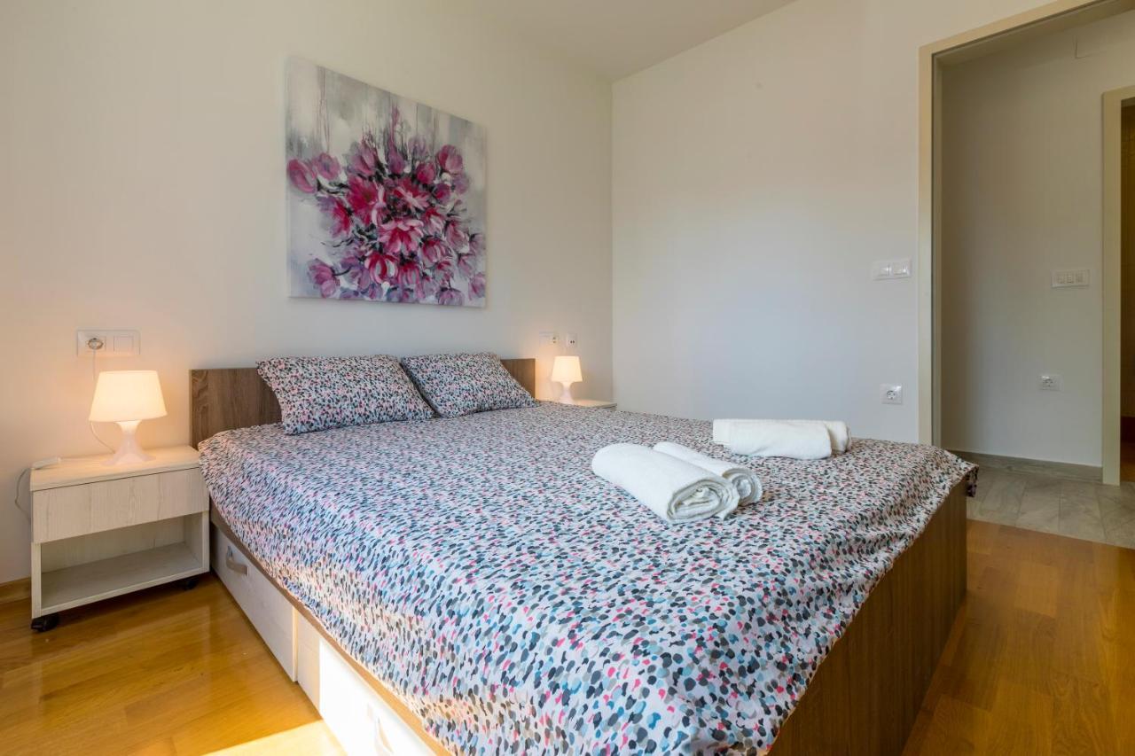 Mb Apartmani Crikvenica Luaran gambar